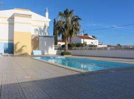 Europa Beach House, Hotel in Manta Rota