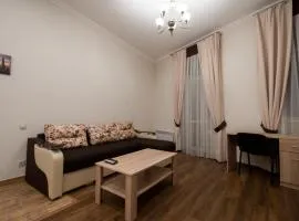 Wonderful flat on city center (Mukachivska 4/11)