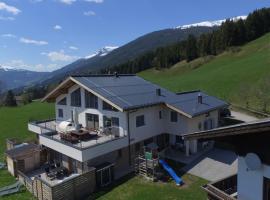 Bergerhof Alpin Lodge, hotel em Neukirchen am Grossvenediger