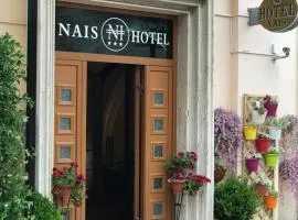 Hotel Nais