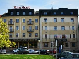 Hotel Grand, lággjaldahótel í Uherské Hradiště