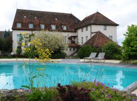 Hostellerie de la Tour d'Auxois, hotel v mestu Saulieu