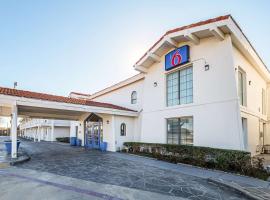 Motel 6-Grand Prairie, TX - Interstate 30, hotel em Grand Prairie