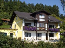 Ferienwohnung Dorfblick (Herzog), hotel em Lindberg