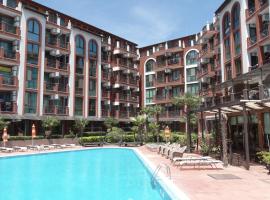 Chateau del Marina Apart Complex، فندق في نيسيبار