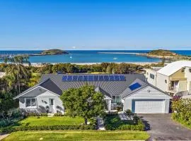 Jetty Beach Splendour Apartment