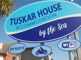 Tuskar House by the Sea, hotel sa Rosslare