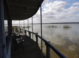 PS Federal Retreat Paddle Steamer Goolwa, camera con cucina a Goolwa