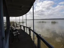 PS Federal Retreat Paddle Steamer Goolwa