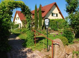 Chambres d'hôtes Gilles Schneider, מלון בHusseren-les-Châteaux