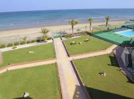 Resort Sur Beach Holiday