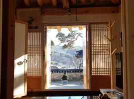 Jukheon Traditional House, hotell i Andong