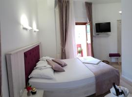 Apis Hotel, hotel v Trebinjah