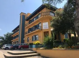 Hotel Esteba