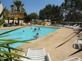 Camping les Acacias, hotel u gradu 'Fréjus'