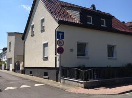 Ferienwohnung Pfeifer, hotel en Friedrichsdorf