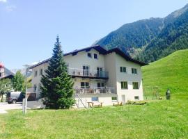 Apart Tyrol, khách sạn ở Umhausen