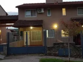 Duplex a mts del Rio con Aire Acond