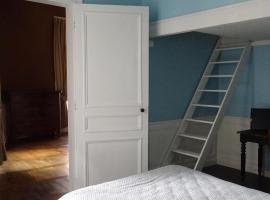 Le Quatre, bed & breakfast a Rennes