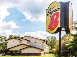 Super 8 by Wyndham Stroudsburg