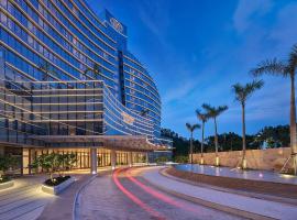 Grand Bay Hotel Zhuhai โรงแรมในจูไห่