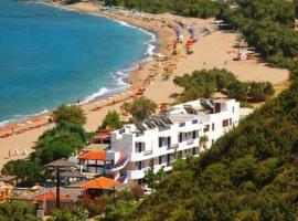 Bay Watch, hotel em Cárpatos