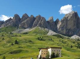 Hotel Cir, hotel i Sëlva di Val Gardena