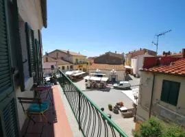 Casa Lidia - Centrale con balcone vista mare e aria condizionata