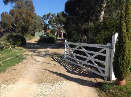 Port Elliot rural retreat, camera con cucina a Port Elliot