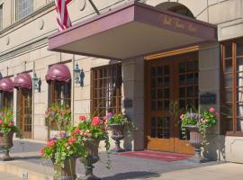 Bell Tower Hotel, hotell i Ann Arbor