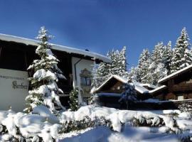 Appartementanlage Kerber, hotelli kohteessa Seefeld in Tirol