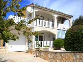 Villa Limun, hotel en Trogir