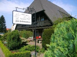 Landhaus Zum Heidewanderer mit THERMEplus, hotel en Bad Bevensen