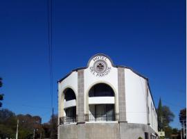 Hotel Del Parque, hotell i Tequisquiapan