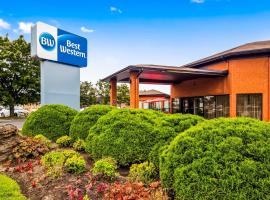 Best Western Hotel Brossard, hotel med pool i Brossard