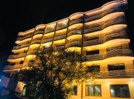 Hotel One Mall Road Murree, hotel in Murree