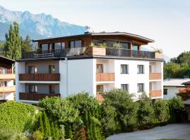 Pension Clara, hotell sihtkohas Wattens