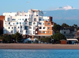 Sporting Baia Hotel, hotel em Giardini Naxos