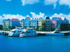 Harborside Resort & Vacation Rentals at Atlantis