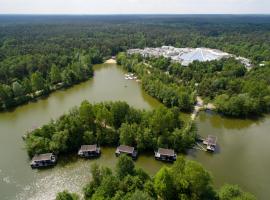 Hotel Bispinger Heide by Center Parcs, hotelli kohteessa Bispingen