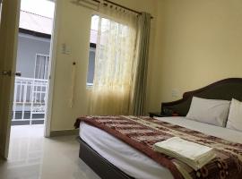 Phuong Hong Guesthouse, hotel v destinaci Da Lat