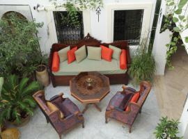 El Patio Courtyard House, hotel in Tunis