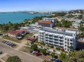 Madison Ocean Breeze Apartments