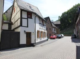 Ferienhaus Sayn bei Koblenz, hotel v mestu Bendorf