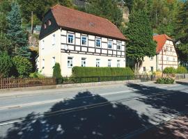 Ferienhaus Elbufer 83, hotel di Bad Schandau