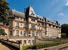 Chateau de Montvillargenne, hotel spa a Gouvieux