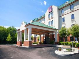 Comfort Suites West Warwick - Providence، فندق في West Warwick