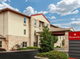 Ramada by Wyndham Sellersburg/Louisville North, hotel en Sellersburg