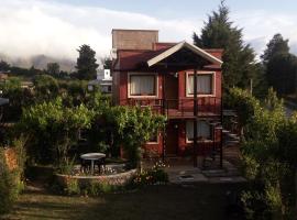 Cabañas La Maria Lourdes, hotel din Tafí del Valle