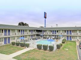 Motel 6-San Marcos, TX, hotel u gradu San Markos